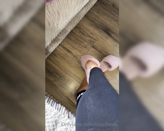 Lou In Heels aka Louinheels OnlyFans - I like teasing, I know youll want more