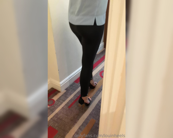 Lou In Heels aka Louinheels OnlyFans - Part 1 of my first double covering on my soles  I return back to my hotel room drunk after a night