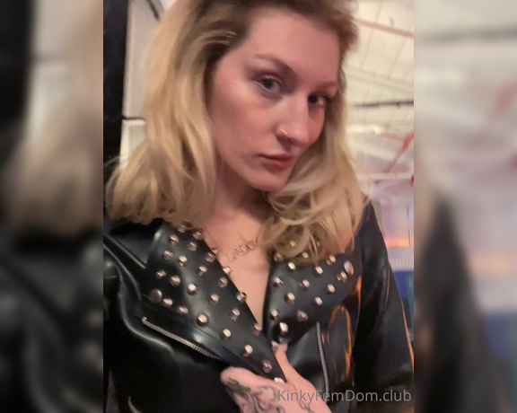 Miss Adah Vonn aka Topdomme OnlyFans - Video Daddy’s home