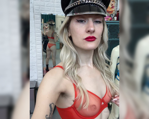 Miss Adah Vonn aka Topdomme OnlyFans - Video What do y’all want to see this season