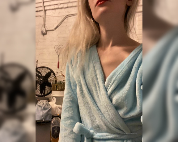 Miss Adah Vonn aka Topdomme OnlyFans - Video hey baby, c’mere