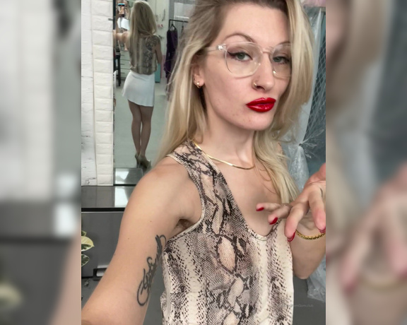 Miss Adah Vonn aka Topdomme OnlyFans - Video pretty face, little waist