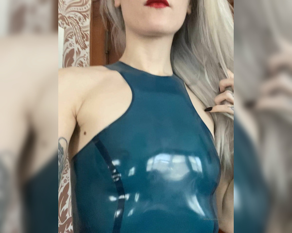 Miss Adah Vonn aka Topdomme OnlyFans - Video Live fast die yung bad girls do it well