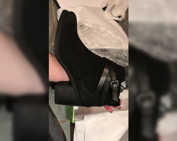 Miss Adah Vonn aka Topdomme OnlyFans - Vid New Sam Edelman motorcycle boots bought by a good bitch ~