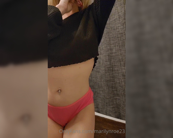 Marilyn Roe aka Marilynroe23 OnlyFans - Pantie try on haul come sniff them while you are at