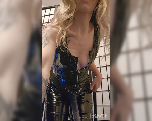 Marilyn Roe aka Marilynroe23 OnlyFans - Ultimate slave tasks and owning