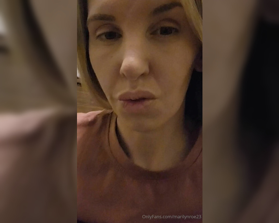 Marilyn Roe aka Marilynroe23 OnlyFans - Dont go too hard on me just some some spit playnto come back with [makeup free]