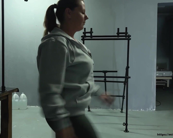 MISTRESS HENRIETTE - Black Site 2Minus "Twins"