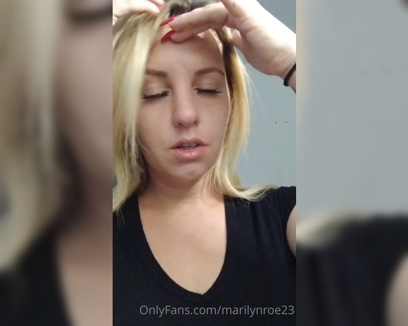 Marilyn Roe aka Marilynroe23 OnlyFans - JOI To see whole video dm me !