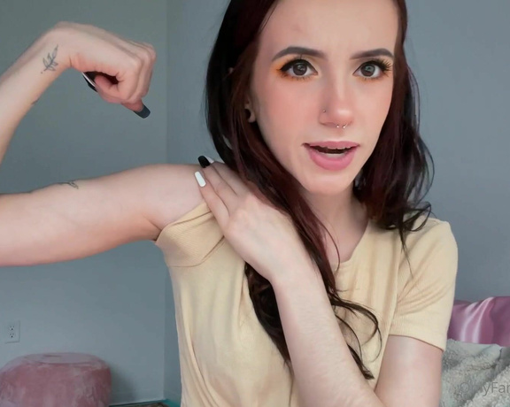 Miss May aka Goddessmayhere OnlyFans - Monday Video  Bicep Tease… You Can’t Help The Fact You’re Hard… Can You