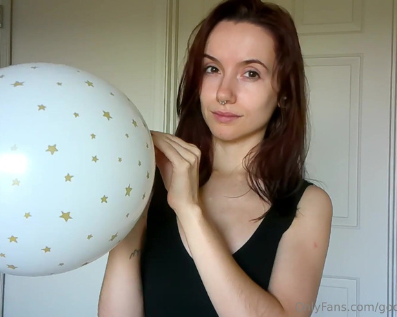 Miss May aka Goddessmayhere OnlyFans - Balloon ASMR 2