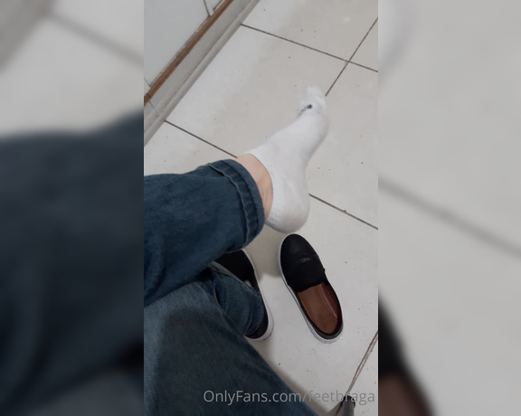 Feet Braga aka Feetbraga OnlyFans - Who wants to feel my feet