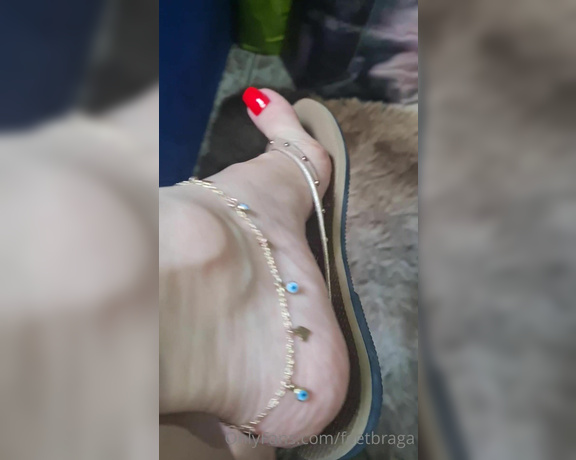 Feet Braga aka Feetbraga OnlyFans - New vdeo red toes for you