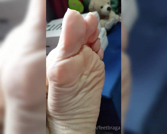 Feet Braga aka Feetbraga OnlyFans - Estregando os ps sexy