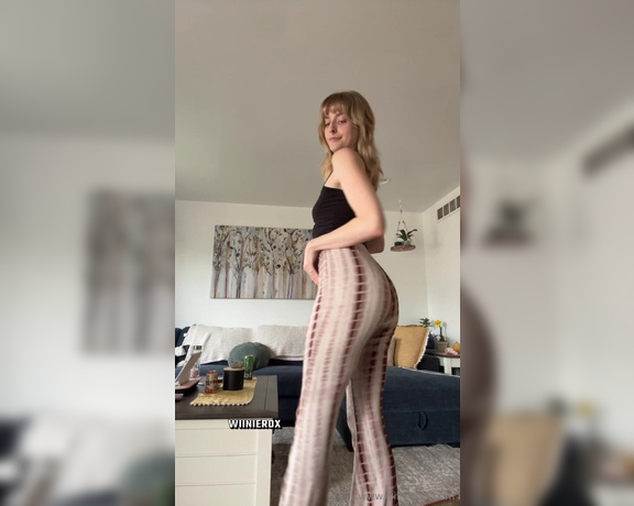Wiinie aka wiinierox - 04-06-2025 OnlyFans Video - you know youre in love with the way it moves first 18 seconds are beta safe