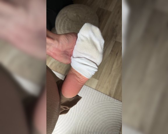 Barebylola aka barebylola - 08-04-2025 OnlyFans Video - I love to tease you