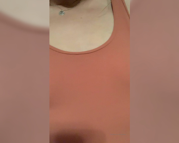 Nina aka Fityoginina OnlyFans - Very casual video! I’ve never posted something so raw got my new bodysuits today and just tried