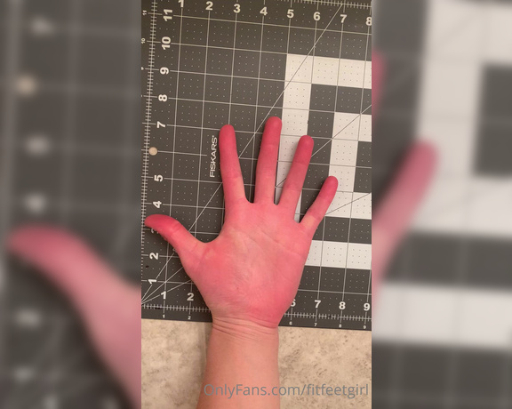 Nina aka Fityoginina OnlyFans - Just a few hand and foot measuring vids that were requested 1