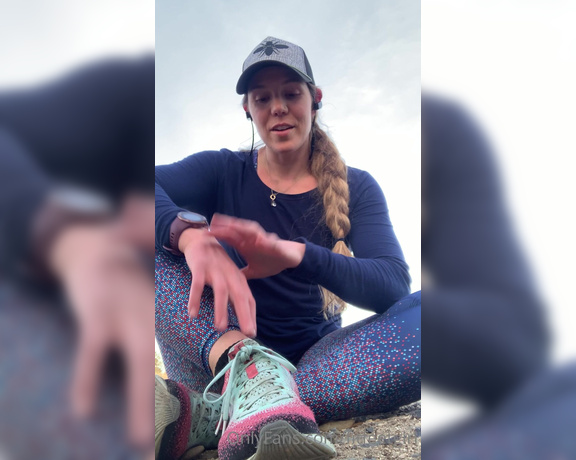 Nina aka Fityoginina OnlyFans - Christmas Eve day run and sweaty sock sniff and a casual little chat