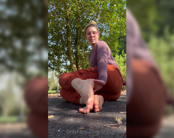 Nina aka Fityoginina OnlyFans - Toesies in the sunshine