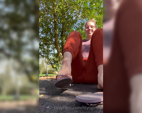 Nina aka Fityoginina OnlyFans - Toesies in the sunshine