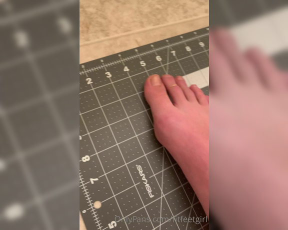 Nina aka Fityoginina OnlyFans - Just a few hand and foot measuring vids that were requested 2