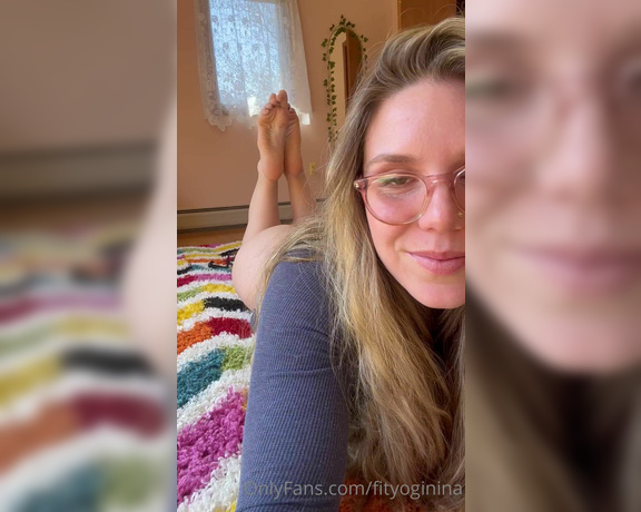 Nina aka Fityoginina OnlyFans - The pose feet and some cute booty