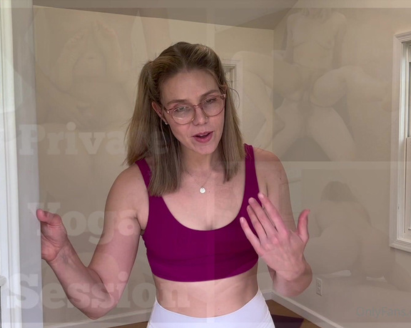 Nina aka Fityoginina OnlyFans - Private Yoga Session You are my student and I am your teacher It is the first time that you