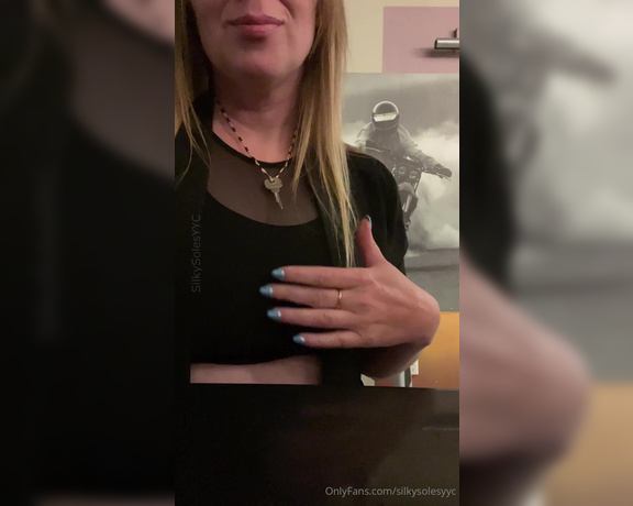 SilkySolesYYC aka Silkysolesyyc OnlyFans - A little peek at the texts I sent Cuckold yyc during IPG and Is date Ive also included the video
