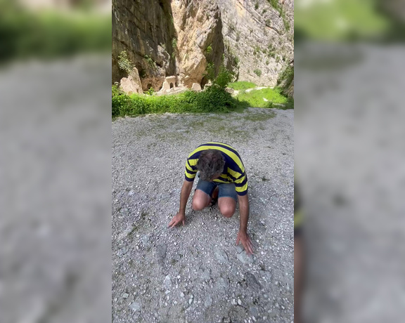 Goddess Gabriella aka gabriellafetish - 06-27-2024 OnlyFans Video - Its not easy to kiss shoes in nature