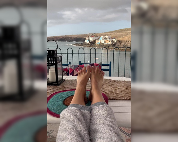 Goddess Gabriella aka gabriellafetish - 03-13-2025 OnlyFans Video - my feet took me to another new little house