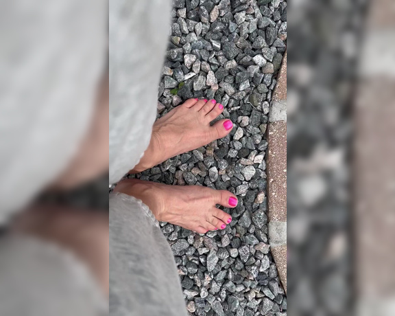 Honey Crest aka Honeysperfectfeet OnlyFans Video 2