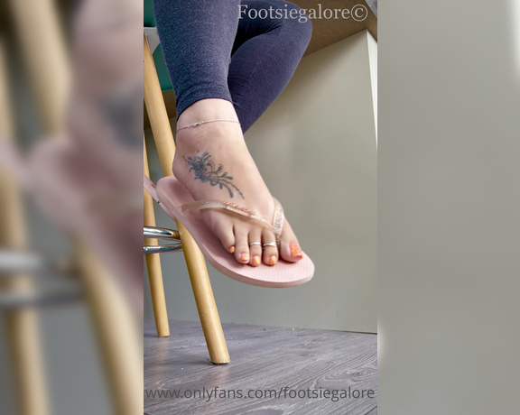 Footsiegalore aka Footsiegalore OnlyFans - I’m so oblivious to you watching, Just sitting here swinging these pretty feet and dangling my flip