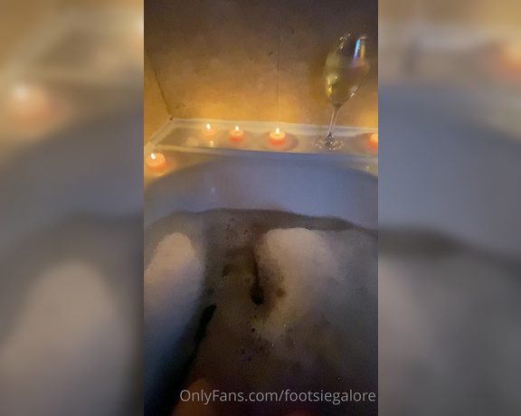 Footsiegalore aka Footsiegalore OnlyFans - So close you can almost taste it candle lit bath, dripping wet and squeaky clean silky soles