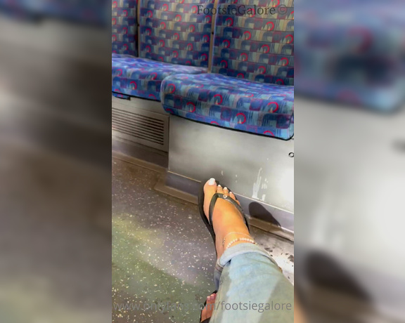 Footsiegalore aka Footsiegalore OnlyFans - Just chilling on the tube My fidgety feet can’t stay still