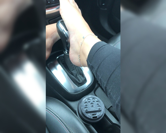 Footsiegalore aka Footsiegalore OnlyFans - Only fans exclusive! Foot fun with the gearstick 4 min video!