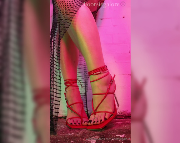 Footsiegalore aka Footsiegalore OnlyFans - Flirty Friday these heels and diamond dress have you mesmerised (Fj Friday resumes next week