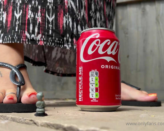 Footsiegalore aka Footsiegalore OnlyFans - Watch how easily I crush and play with this coke can! This Tiny man doesn’t know what is going