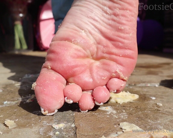 Footsiegalore aka Footsiegalore OnlyFans - Smashing some doughnuts just because nothing is allowed to be tastier than these feet