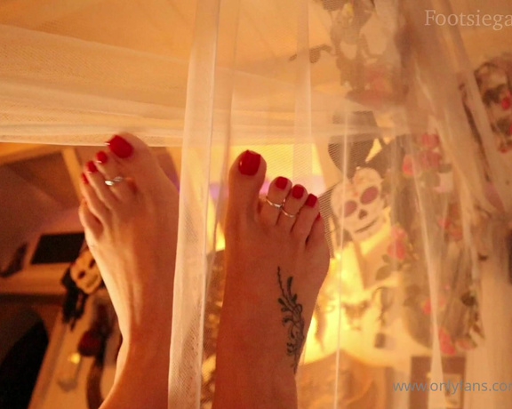 Footsiegalore aka Footsiegalore OnlyFans - Day of the dead vibes, let me tease you with these popping red toes behind the veil