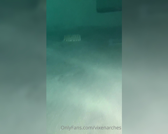 Vixen Arches aka Vixenarches OnlyFans - Underwater feet