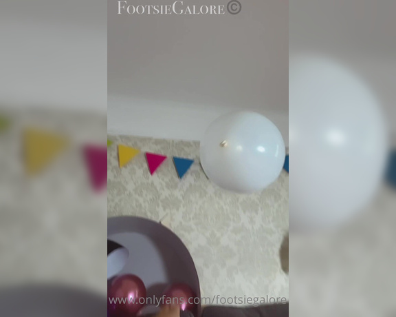 Footsiegalore aka Footsiegalore OnlyFans - Birthday beach theme fun! Fancy a game of keep up the balloon, only feet allowed!