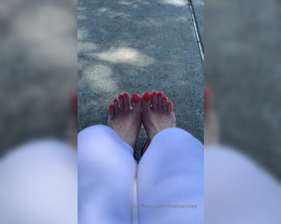 Vixen Arches aka Vixenarches OnlyFans - Relax with me and my toes by the lake (From my trip to Lake George a week ago)