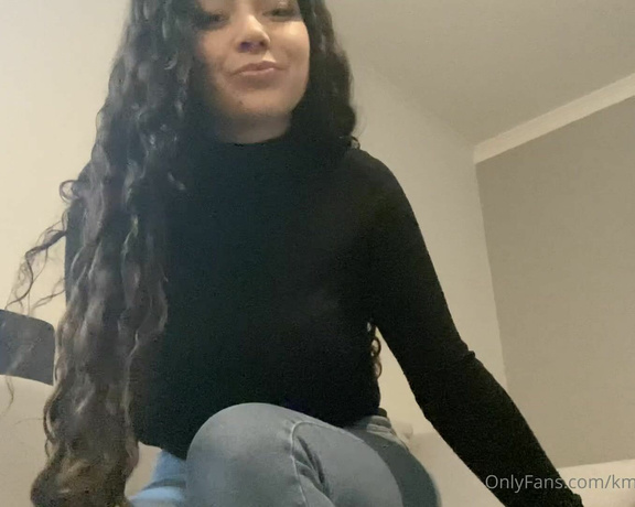 Lady Kira aka Kmoneydom OnlyFans - Diesen Clip wirst du dir auf knien anschauen!