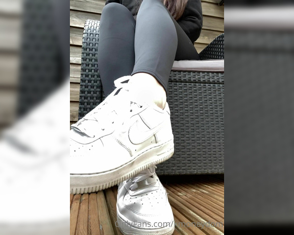 Lady Kira aka Kmoneydom OnlyFans - VIDEO sweaty shoes and socks after sport