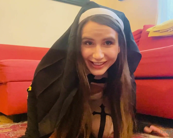 Lilly aka Lillyvig OnlyFans - Who is excited for videos in this outfit