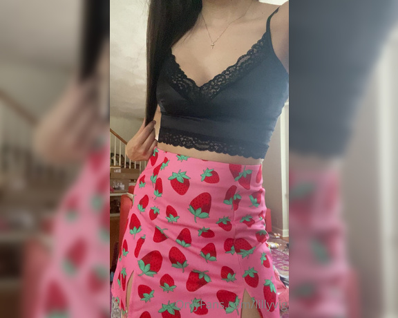 Lilly aka Lillyvig OnlyFans - Do you like my outfit today