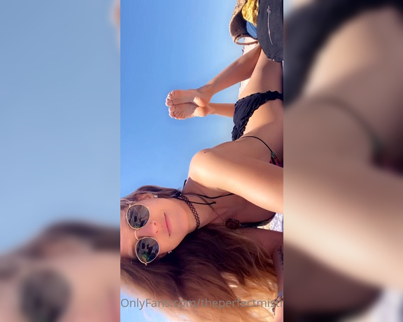 ThePerfectMistress aka Theperfectmistress OnlyFans - I love being at the beach