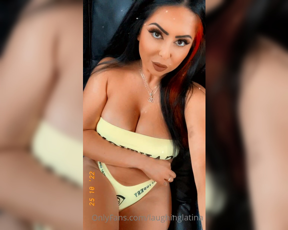 Jasmine Mendez OnlyFans aka Laughinglatina - See you all back at pm today bring your