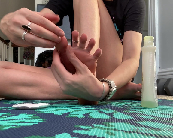 ThePerfectMistress aka Theperfectmistress OnlyFans - Painting my nails takes forever for me to do it! Here’s a 26 minute video I can’t wait for regular